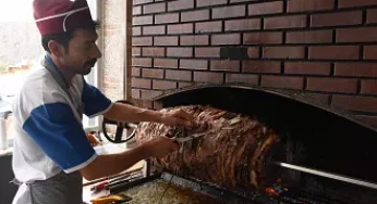 “Taste Atlas’ın Geleneksel Yemekler Listesinde Cağ Kebabı 9. Sırada”